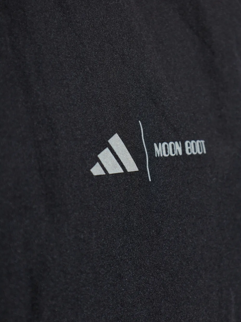 adidas x Moon Boot trui met volledige rits en 3 strepen Zwart