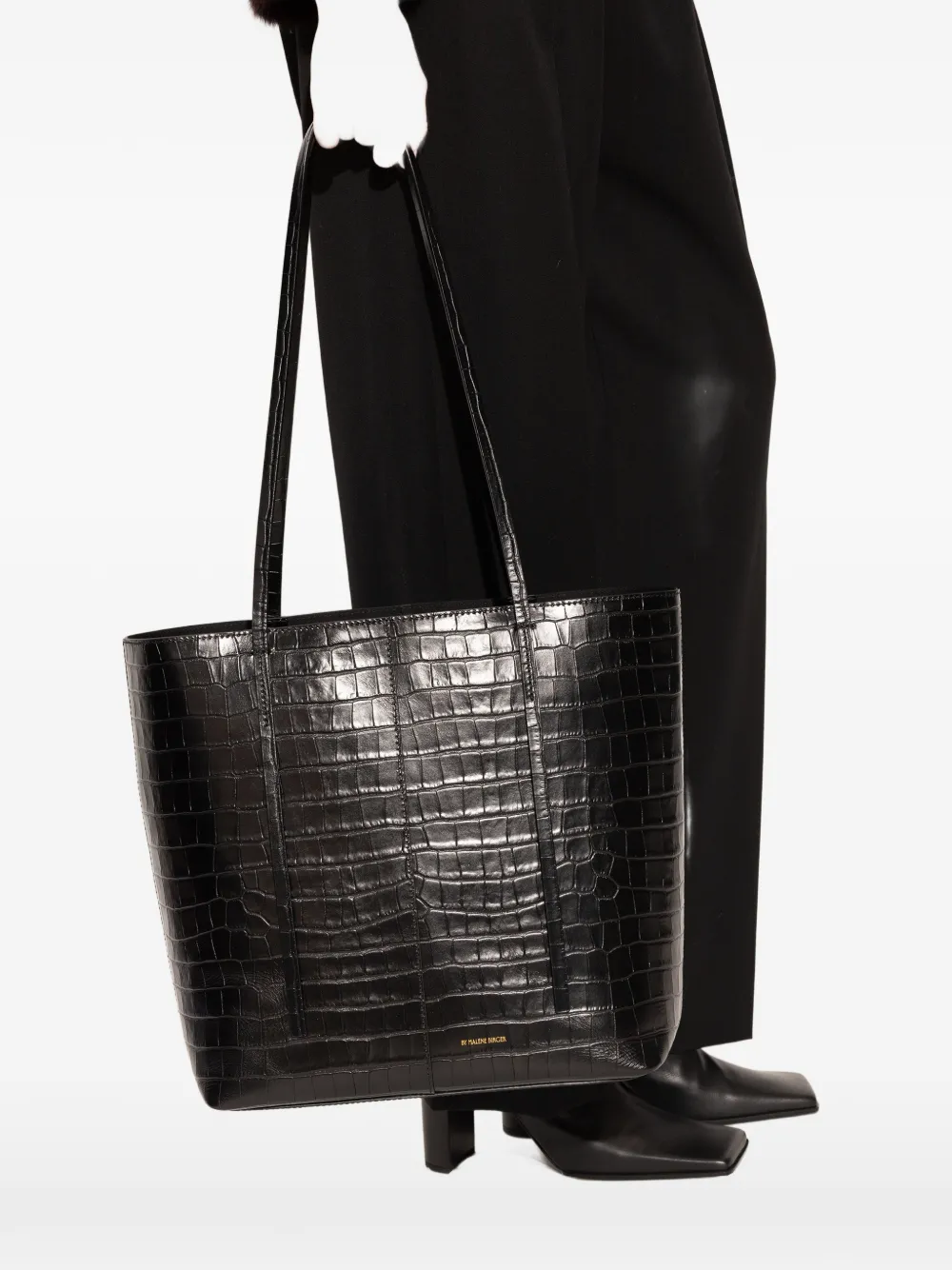 By Malene Birger Abilso croc-embossed tote bag - Zwart