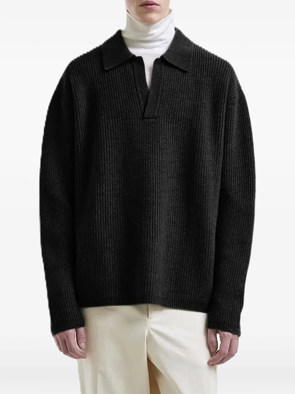 Hevo Taranto collared sweater | Black | Image 1