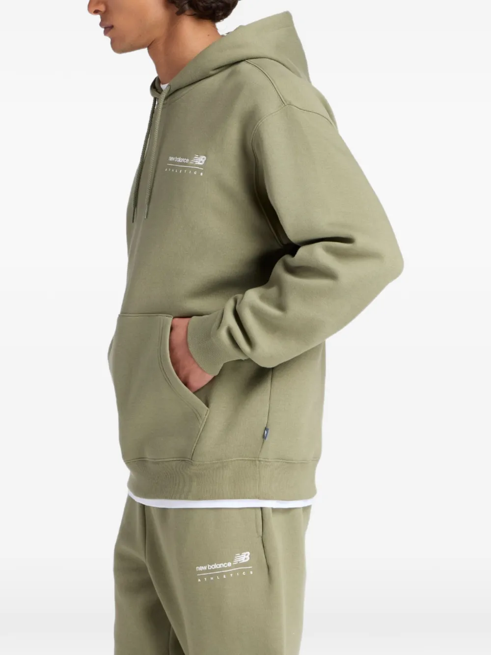 New Balance Fleece hoodie met grafische print Groen
