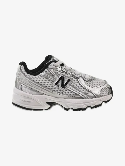 New Balance Kids logo trainers