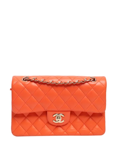 CHANEL Pre-Owned bolsa capitonada con correa de cadena