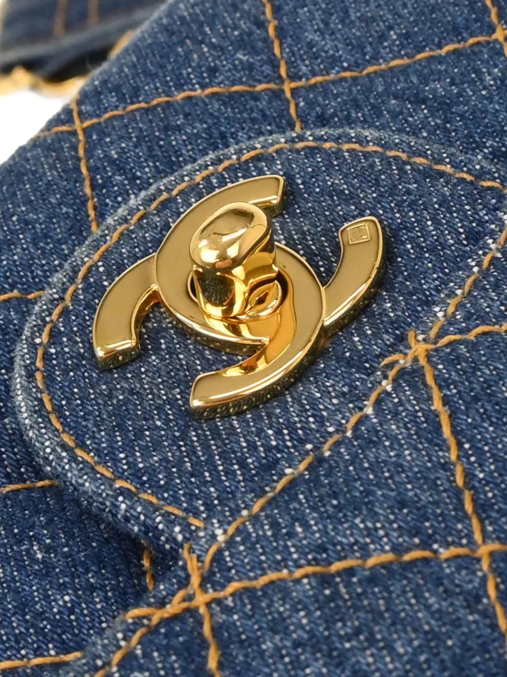 CHANEL Pre-owned 1996-1997 Denim Backpack In Blue