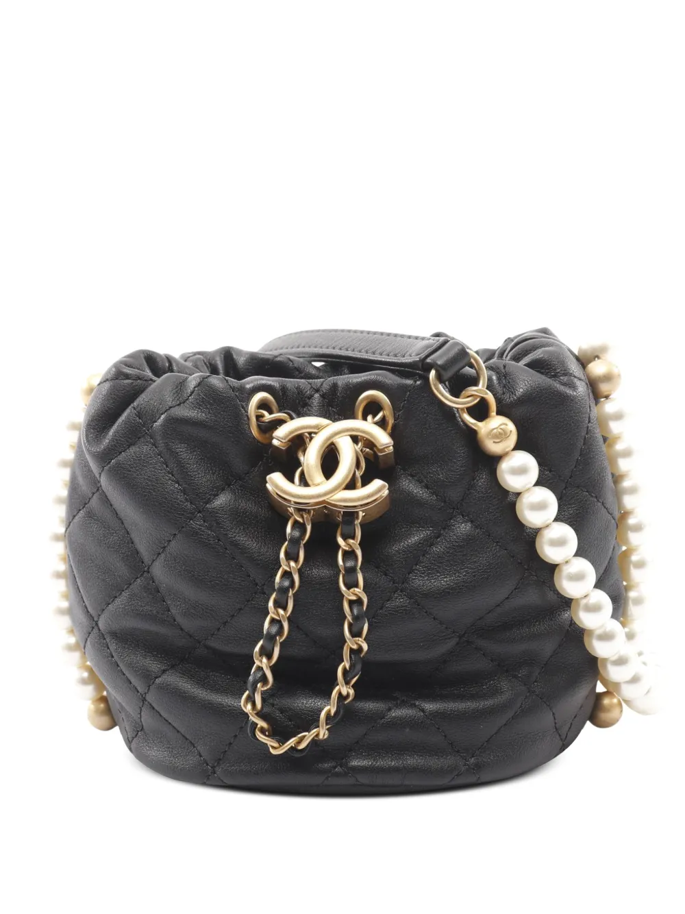 CHANEL Pre-Owned 2021 gesteppte mini About Pearls Beuteltasche mit Kordelzug - Schwarz