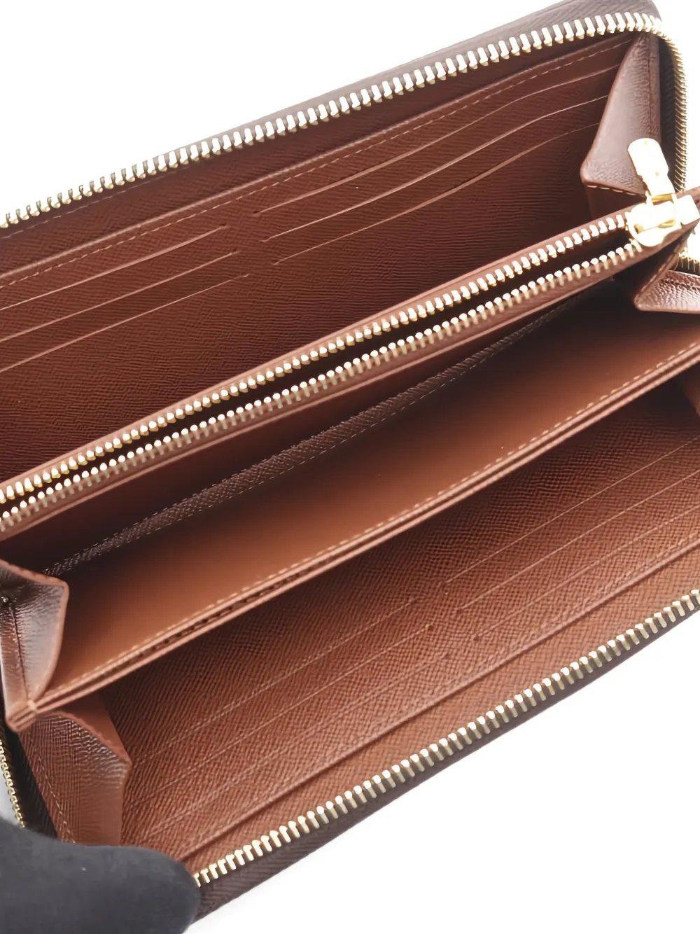 LOUIS VUITTON Pre-owned 2021 Zippy Monogram Wallet In Brown