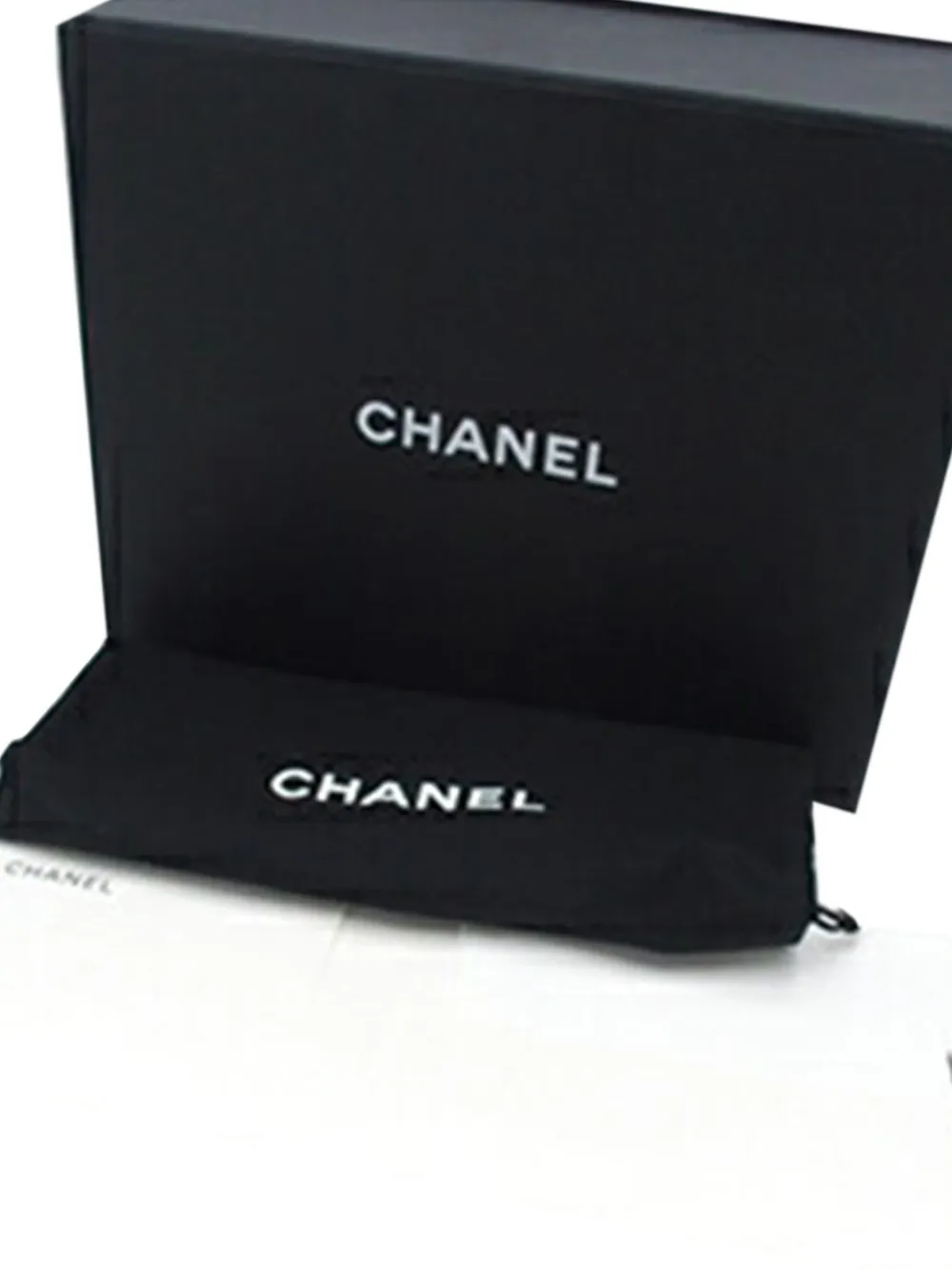 CHANEL Pre-Owned 2021-2025 CC Quilted Lambskin Hexagon Top Handle Vanity Case satchel | Pre-Owned | Image 2