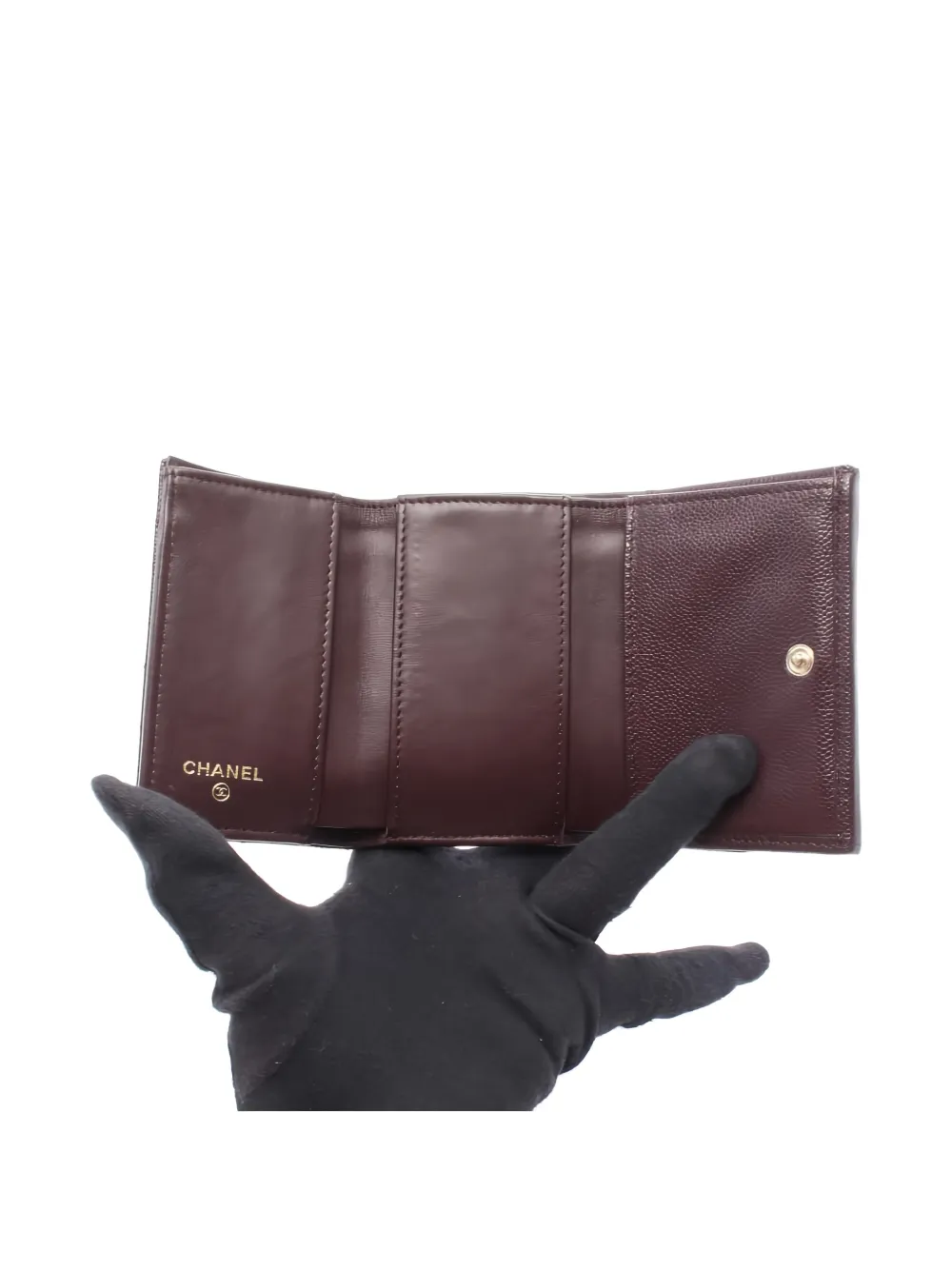 Pre-owned Chanel 2021 Flap Quilted Wallet In Red