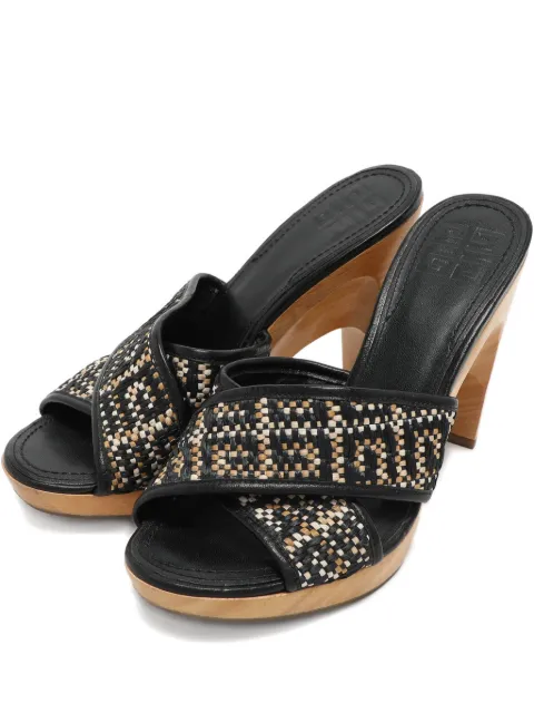 Givenchy Pre-Owned sandalias con tacón tejido