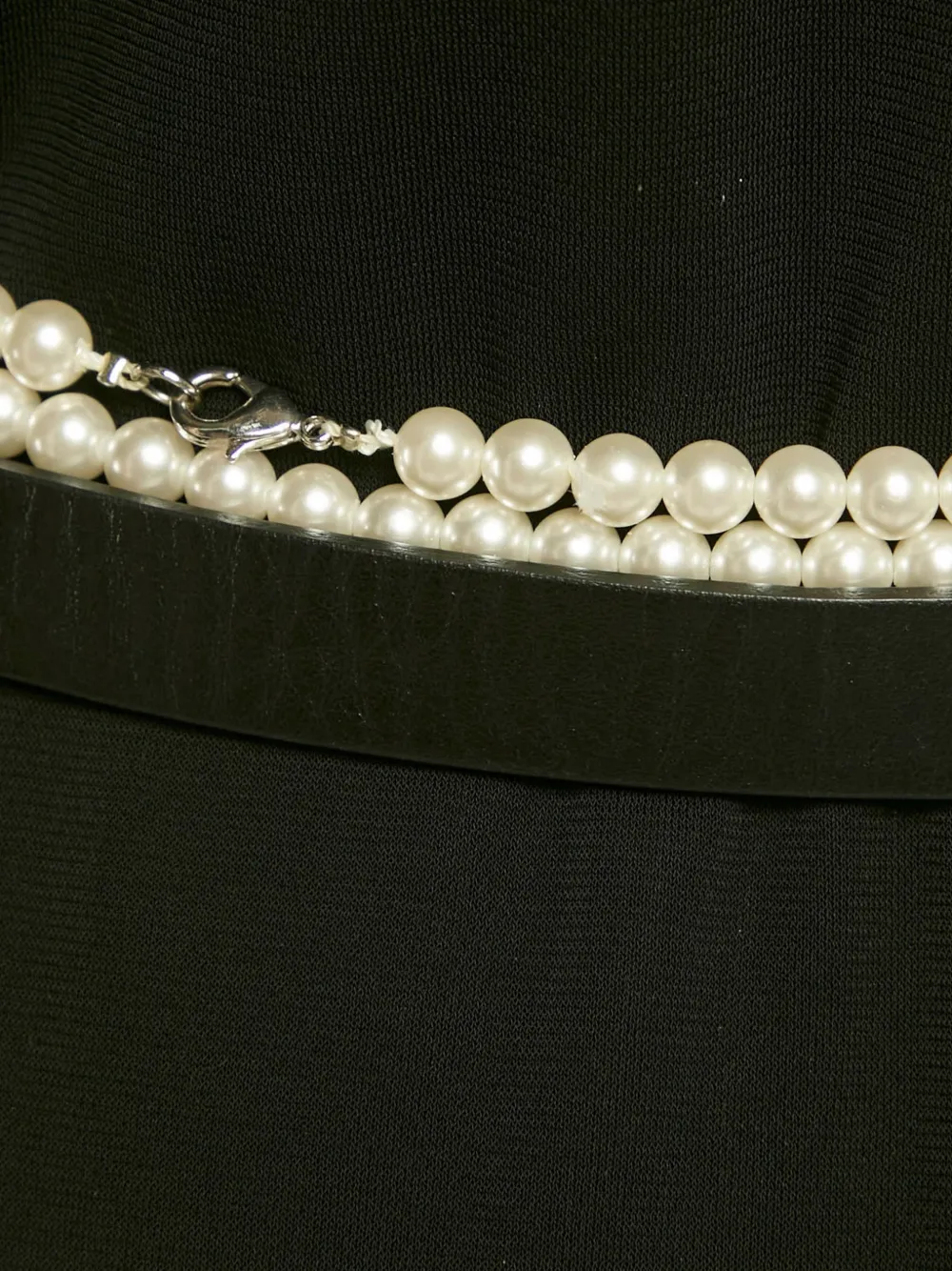 Max Mara Leisure V-neck leather-belt midi dress - Zwart