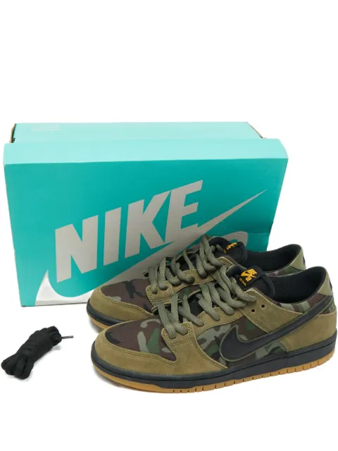 Nike SB Dunk suede camouflage sneakers 