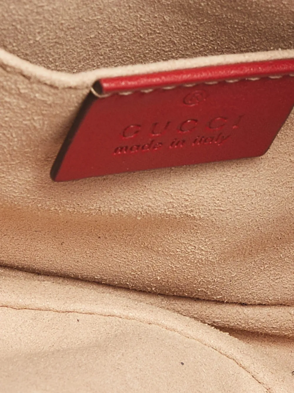 Pre-owned Gucci Gg Marmon Leather Belt Bag In Red