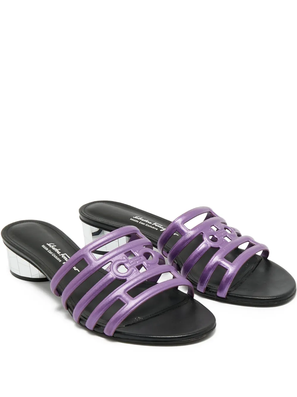Ferragamo Pre-Owned cutout leather slide sandals - Viola