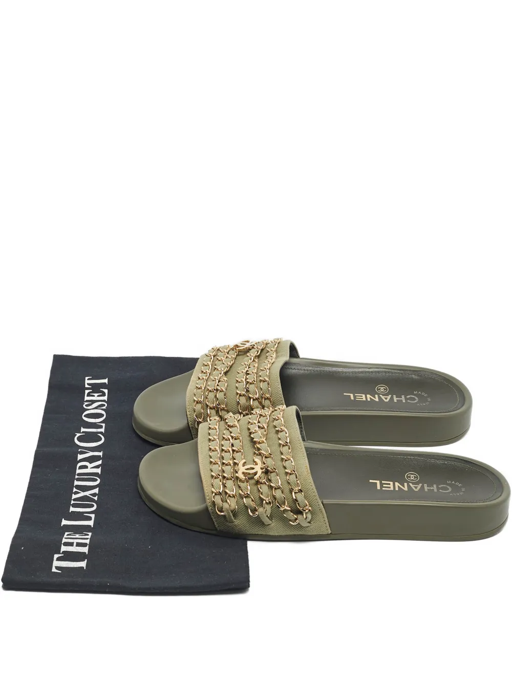 Pre-owned Chanel Tropiconic Chain Slides In Green