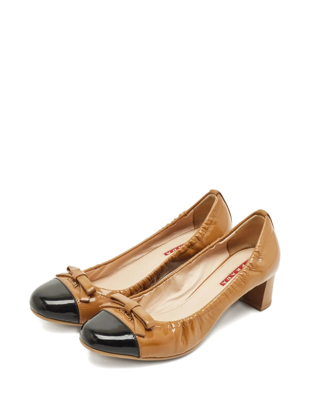 Prada Pre-Owned cap-toe bow pumps - Bruin