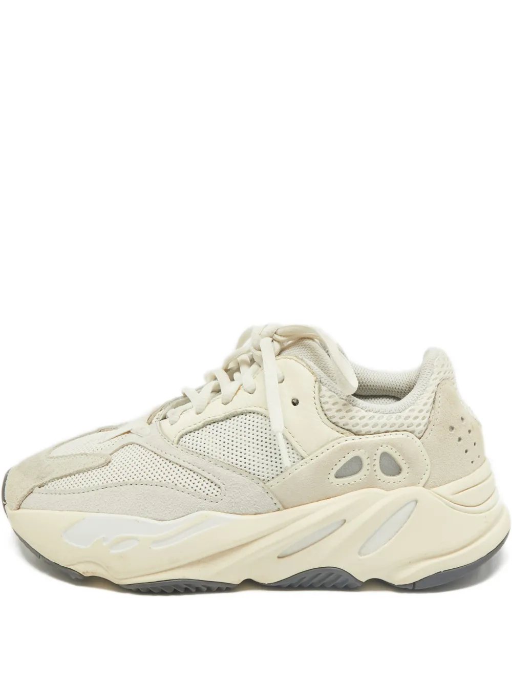 adidas Yeezy Boost 700 Analog sneakers - Nude