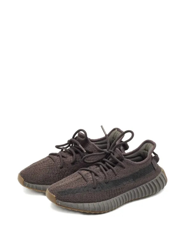 yeezy cinder brown