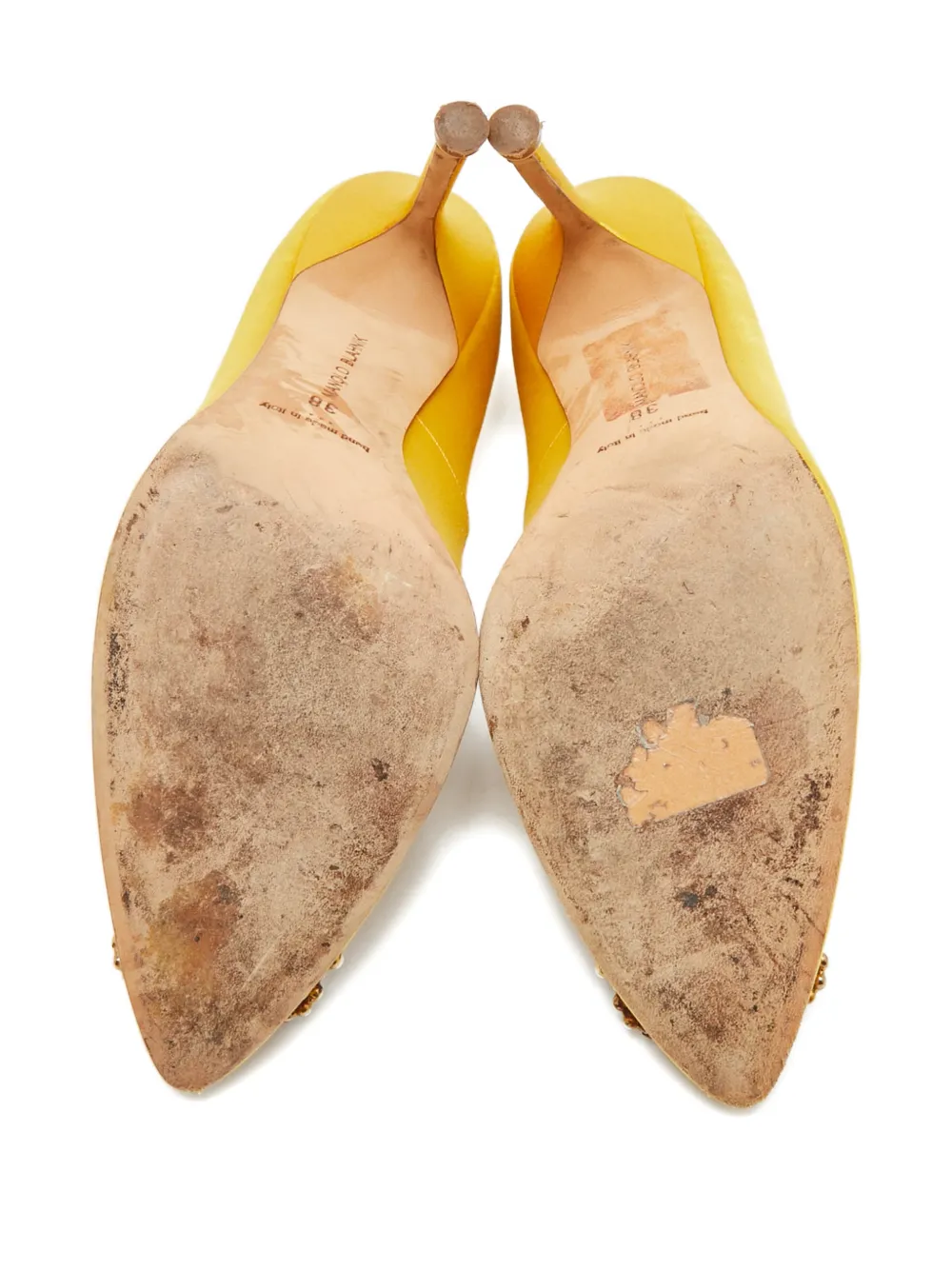 Manolo Blahnik Hangisi satin pumps - Geel