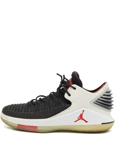 Jordan baskets XXXII