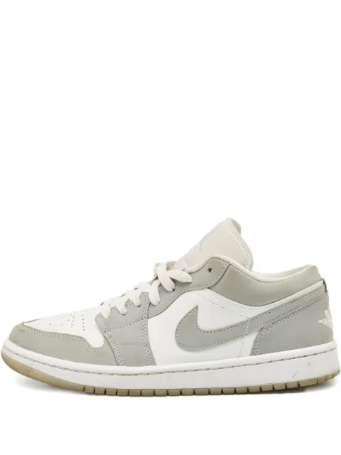 Jordan Air Jordan 1 sneakers