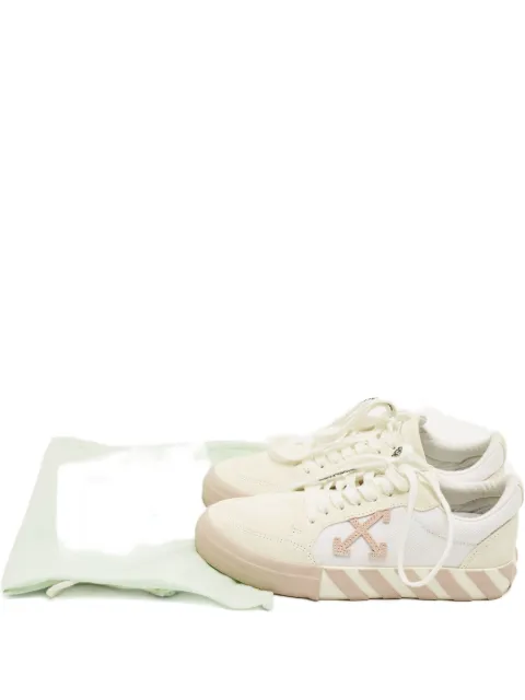Off-White Pre-Owned vulcanized lace-up sneakers