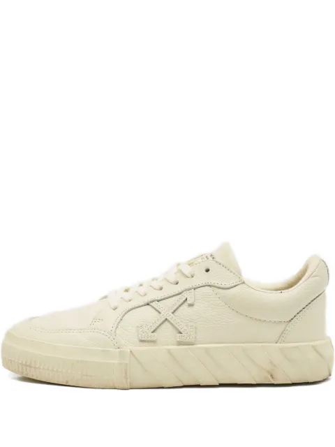 Off-White Pre-Owned leather low-top sneakers