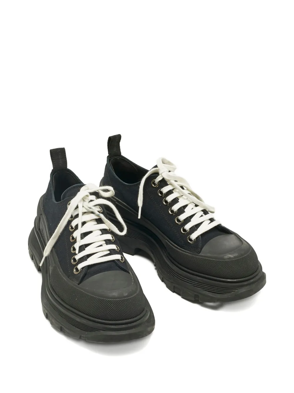 Alexander McQueen Pre-Owned laced sneakers | Image 2