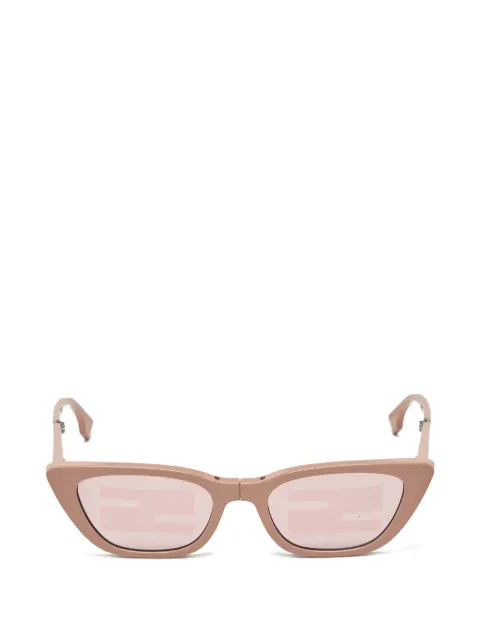 Fendi Pre-Owned FE40089I folding cat-eye sunglasses
