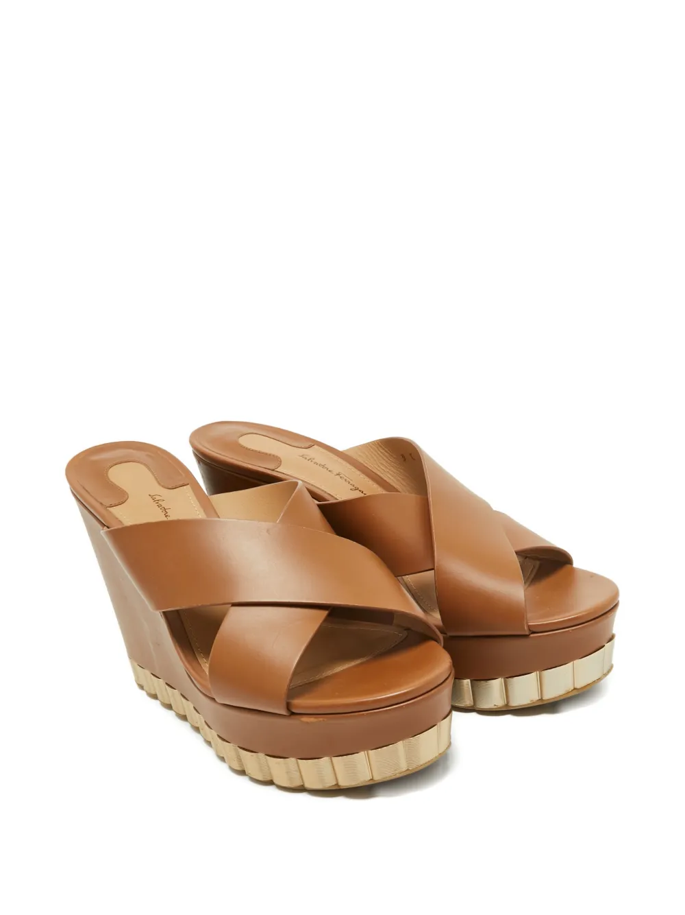 Ferragamo Pre-Owned Nicosia crossover-strap sandals - Bruin