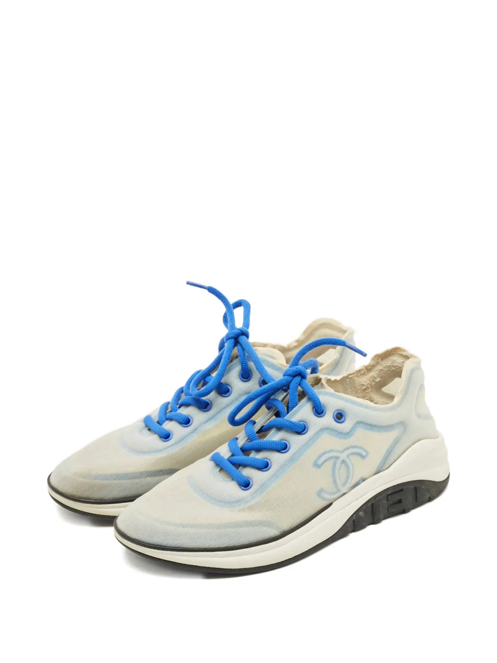 CHANEL Pre-Owned mesh logo sneakers - Beige