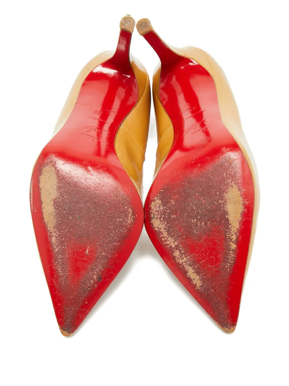 Christian Louboutin Pre-Owned pigalle patent-leather shoe 10 - Beige