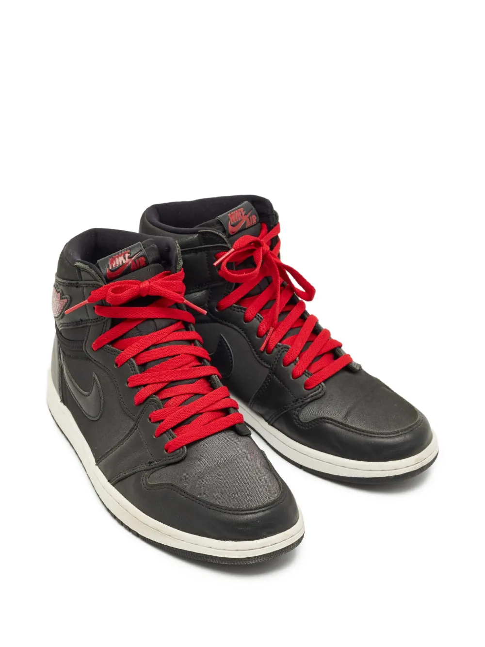 Jordan 1 Retro High OG leather high-top sneakers | Image 2