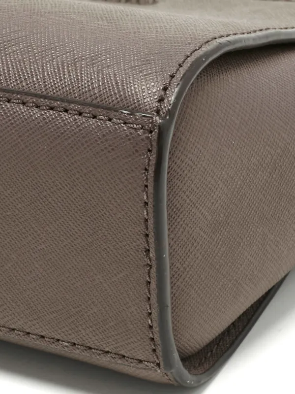 Michael Kors Vintage Selma Leather Crossbody | Grey | FARFETCH ZA
