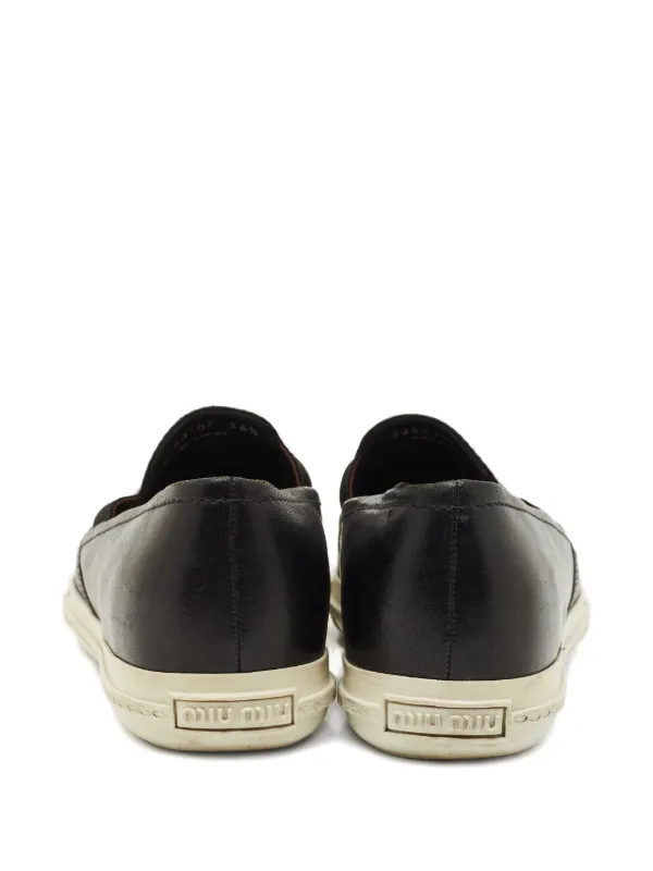 miosae2525ページ miosae2525ページ Miu Miu Pre-Owned cap-toe Leather Sneakers