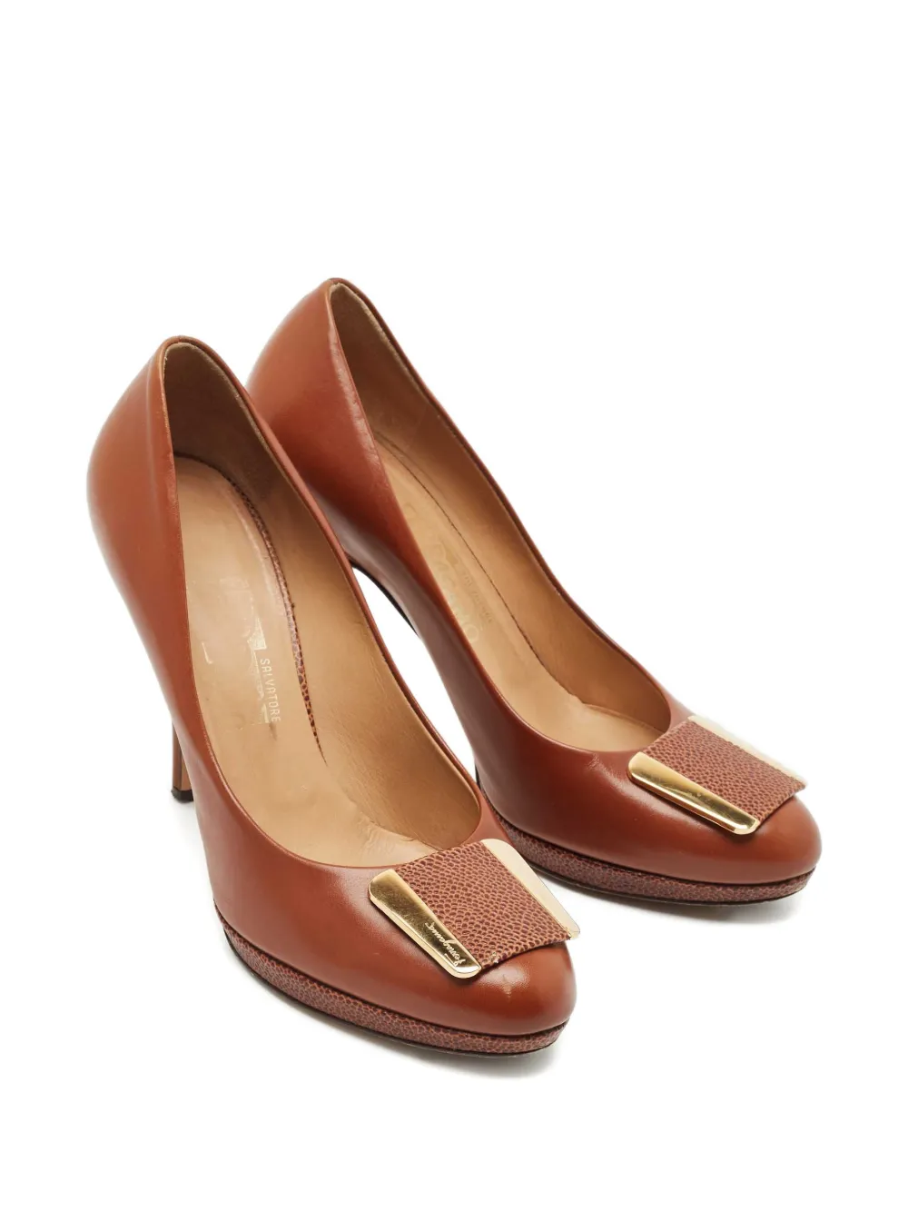 Ferragamo Pre-Owned buckle leather pumps - Bruin