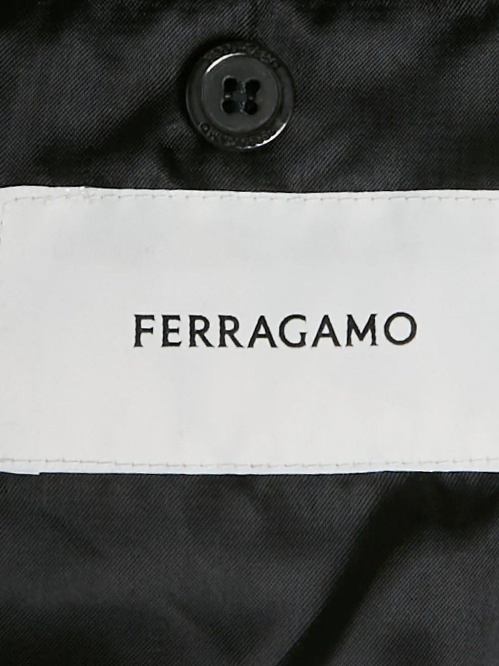 Ferragamo Pre-Owned chamarra de piel con botones | Image 2