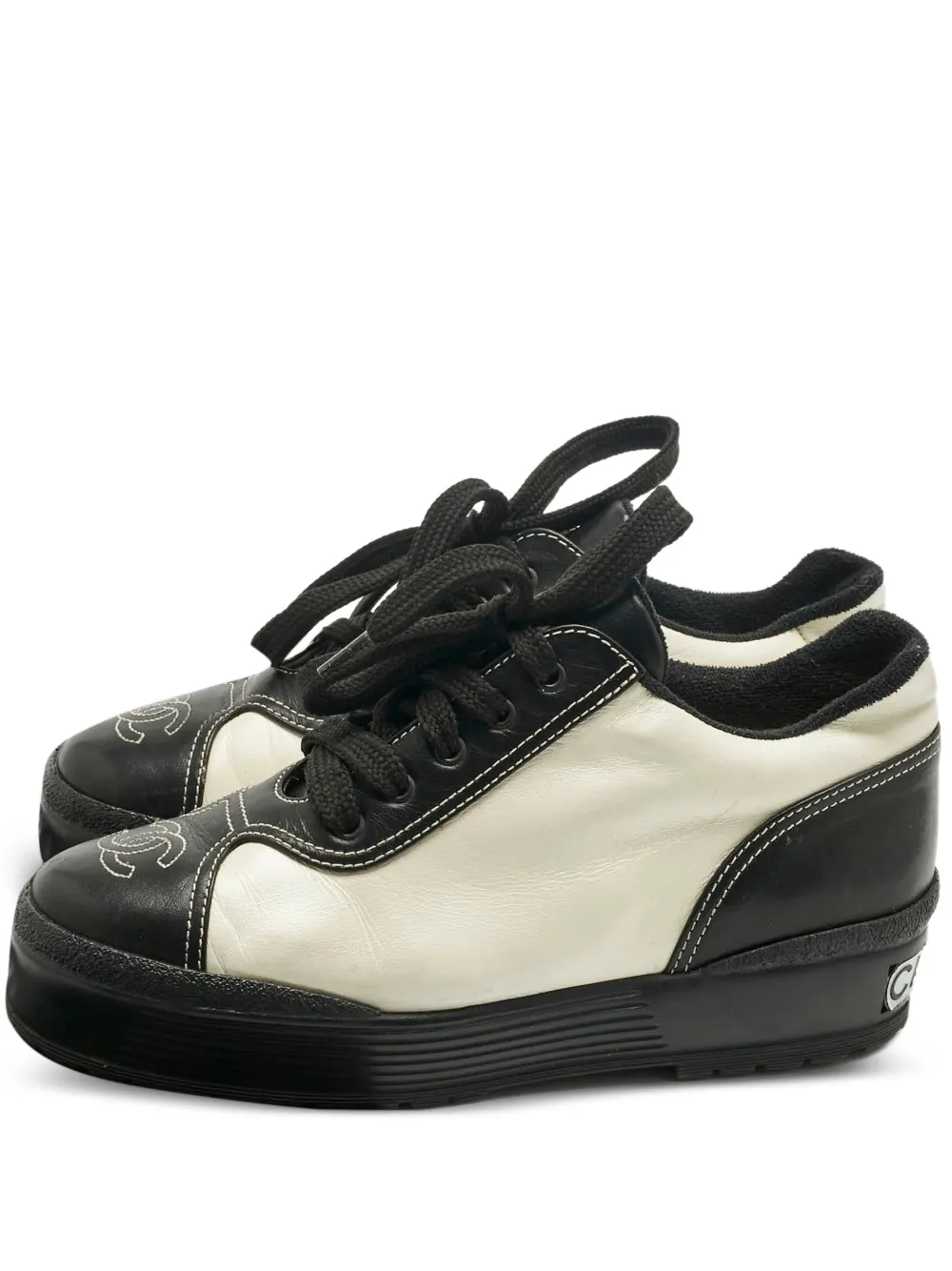 CHANEL Pre-Owned CC-logo sneakers - Weiß