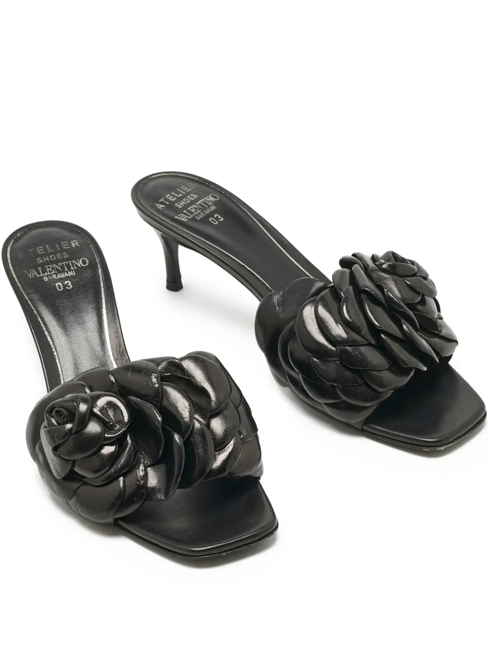 Valentino Garavani Pre-Owned rose leather sandals - Schwarz