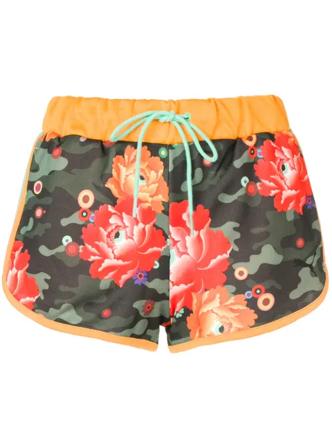 PUMA  shorts con estampado floral en colaboración con Sue Tsai