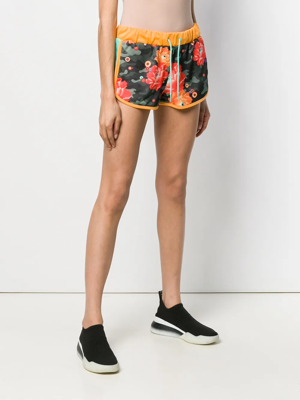PUMA x Sue Tsai shorts met bloemenprint Groen