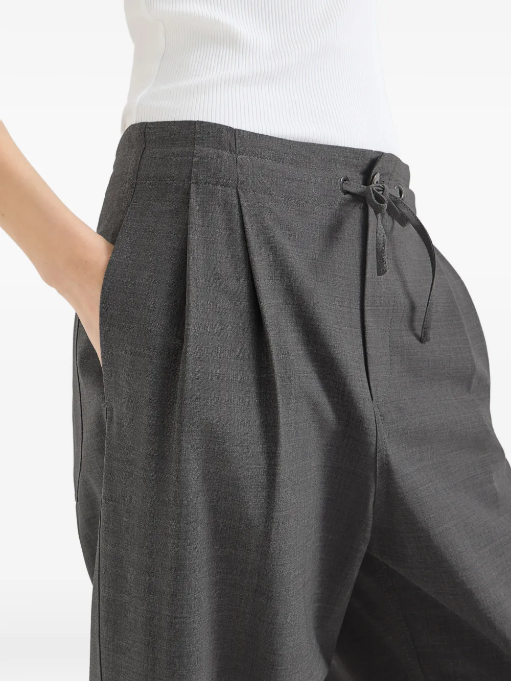 Brunello Cucinelli Pantalon met trekkoord Grijs