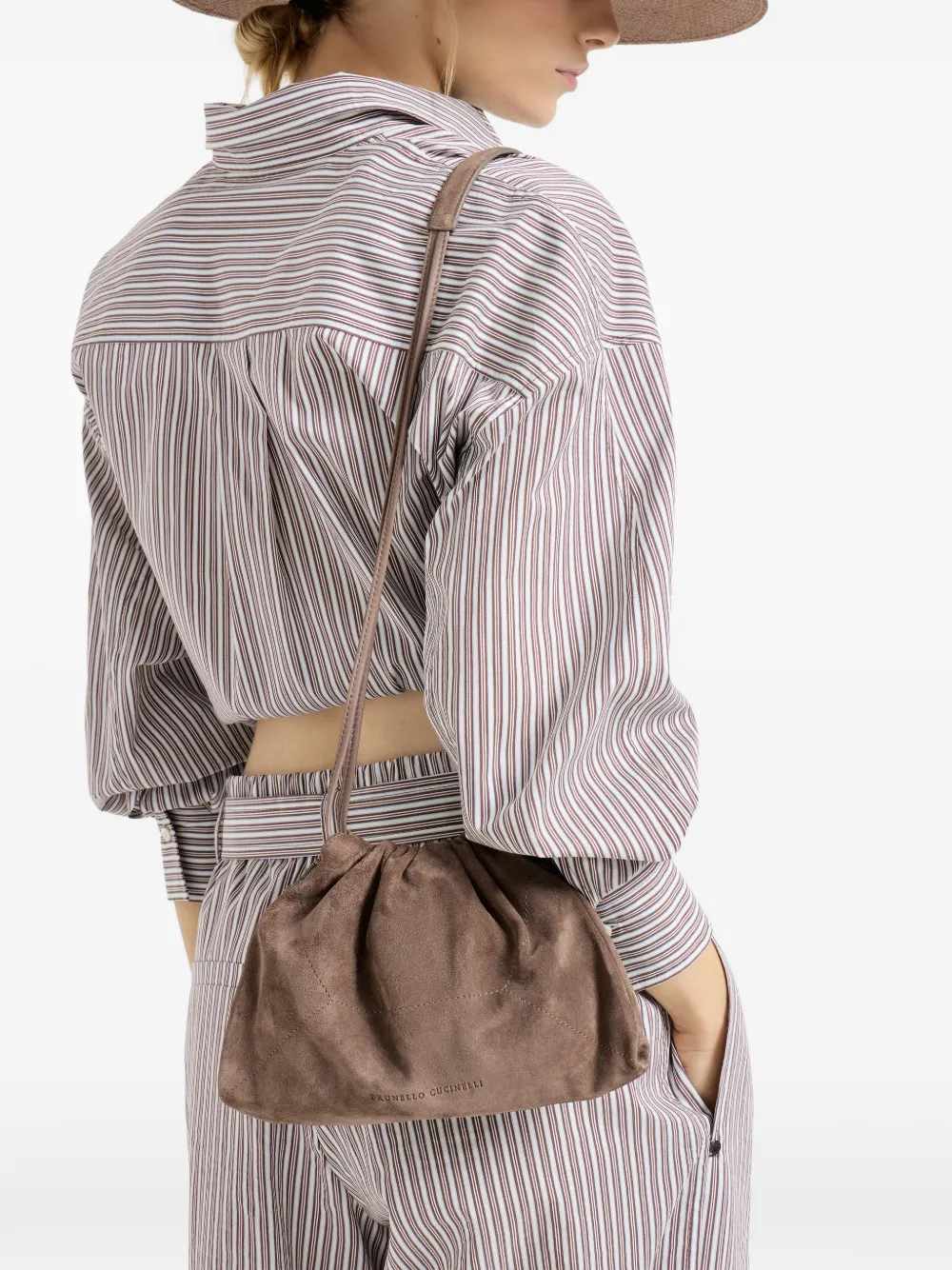 Brunello Cucinelli Bolsa Transversal De Camurça Com Monili
