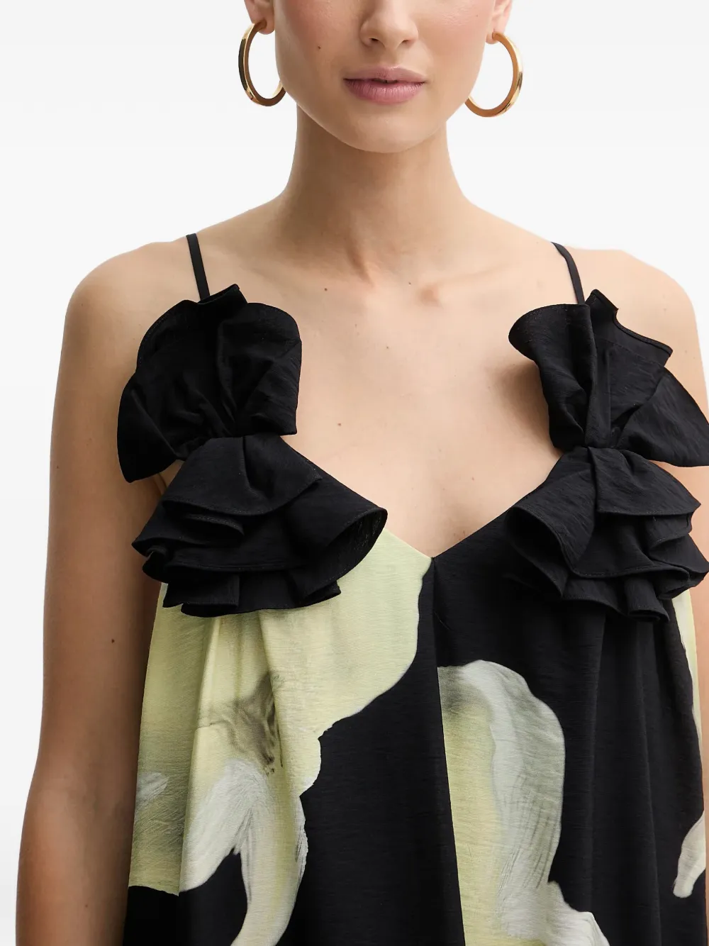 Stine Goya Jurk met ruches en bloemenprint Zwart