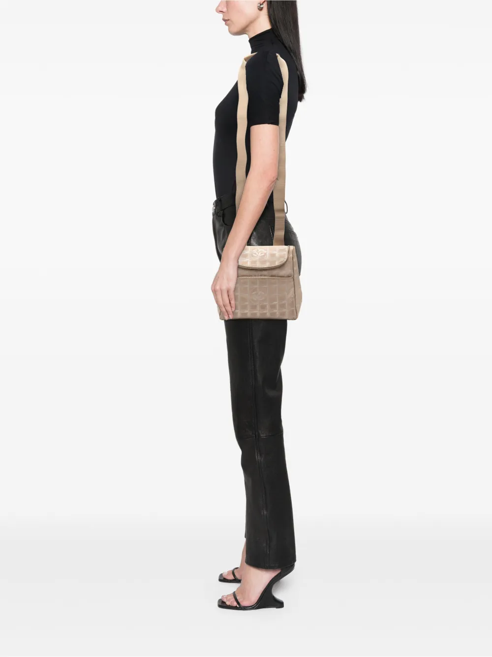 CHANEL Pre-Owned mochila New Travel Line de nylon 2002-2003 | Estilos de archivo | Image 2