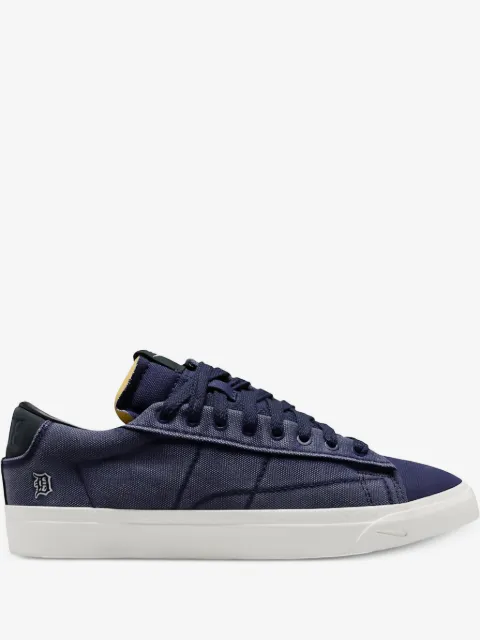 Nike x Devin Booker Blazer Low sneakers med snøre