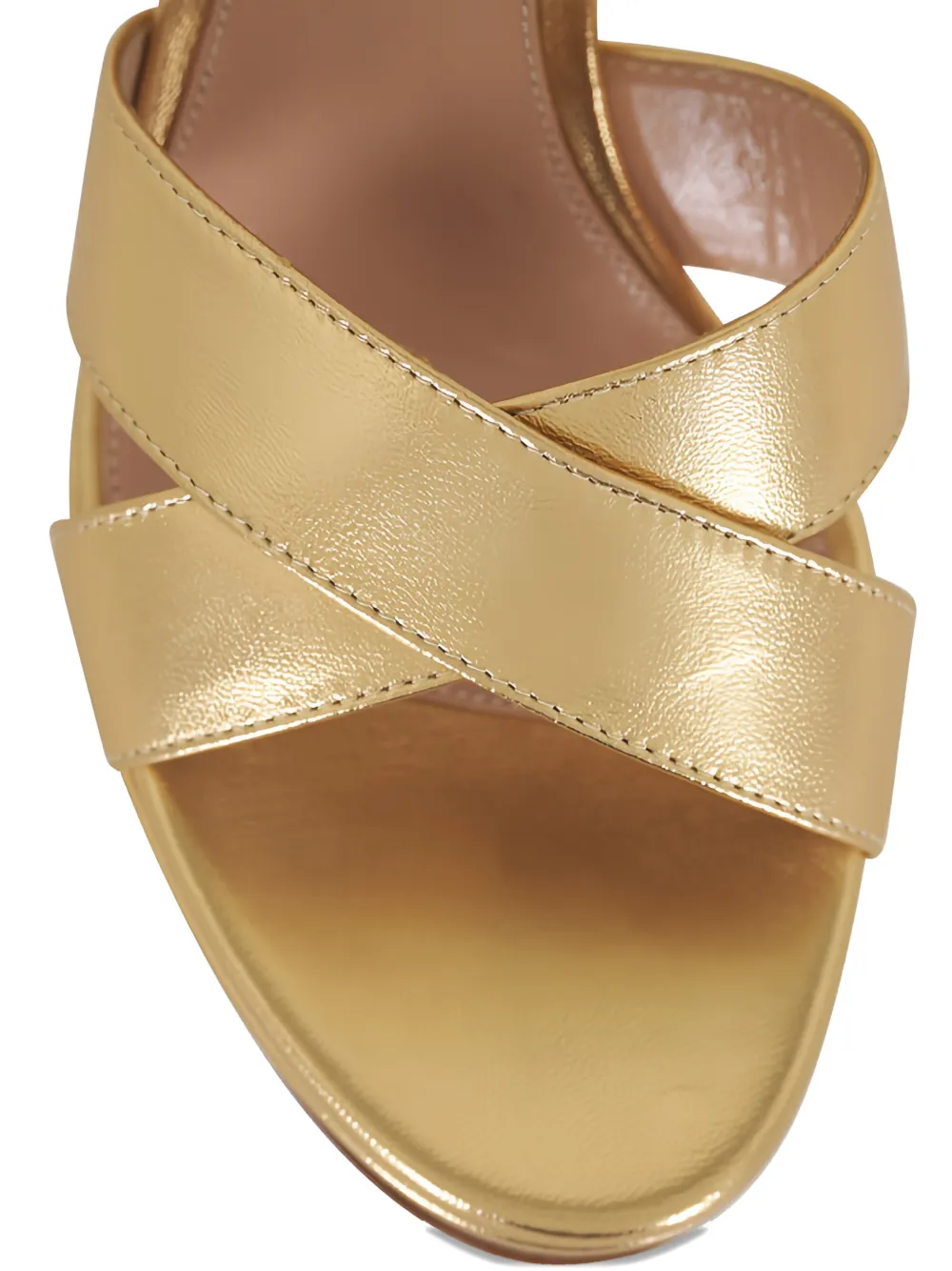 Gianvito Rossi Sandalen met plateauzool en gekruiste bandjes Goud
