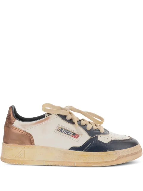 Autry Medalist Low Super Vintage sneakers