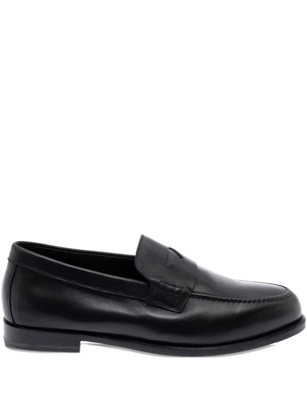 Doucal's almond toe slip-on loafers | Black | Image 1