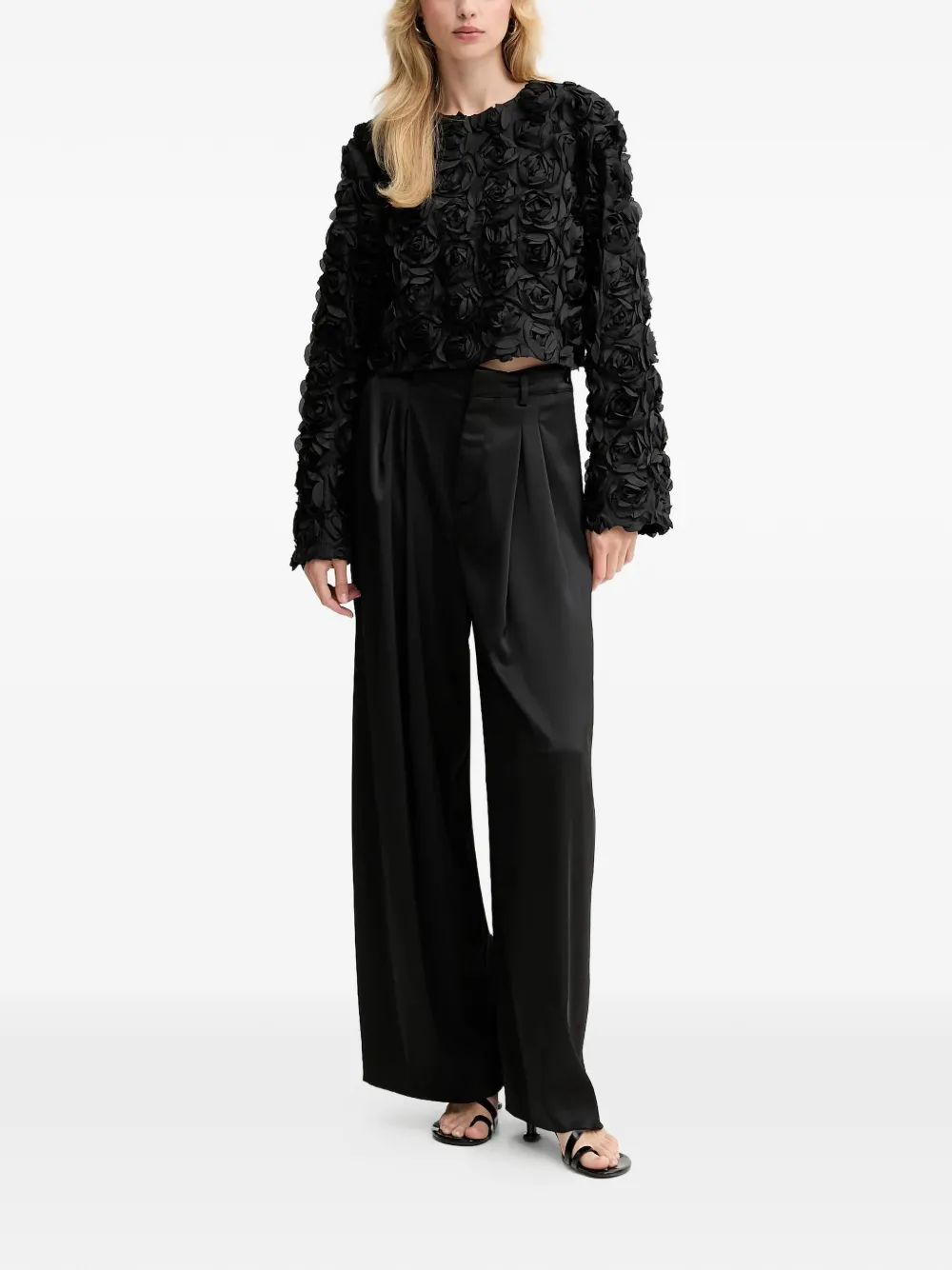  Gestuz Gzingrid Rose Appliqué Top - Black 