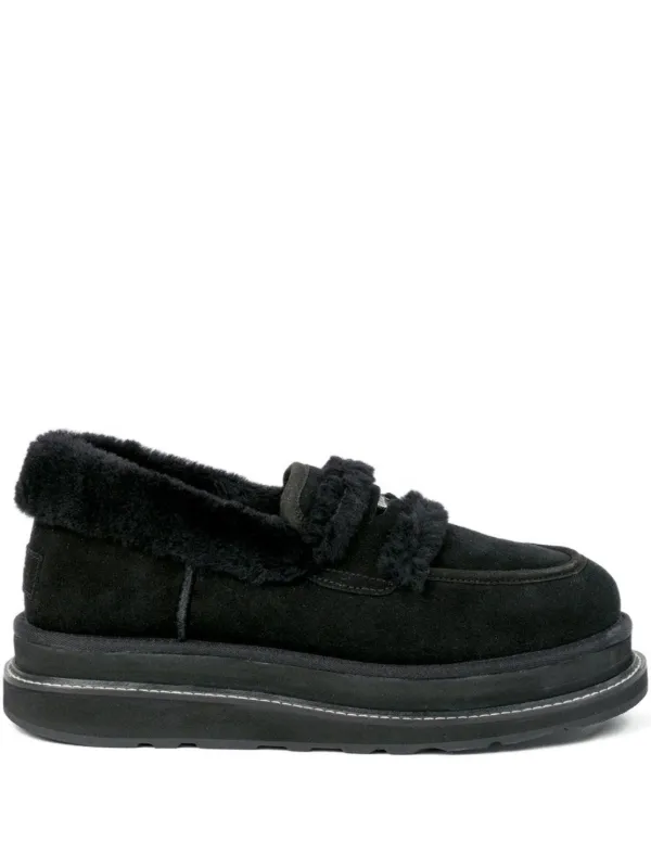 Sacai x UGG ローファー | ブラック | FARFETCH JP