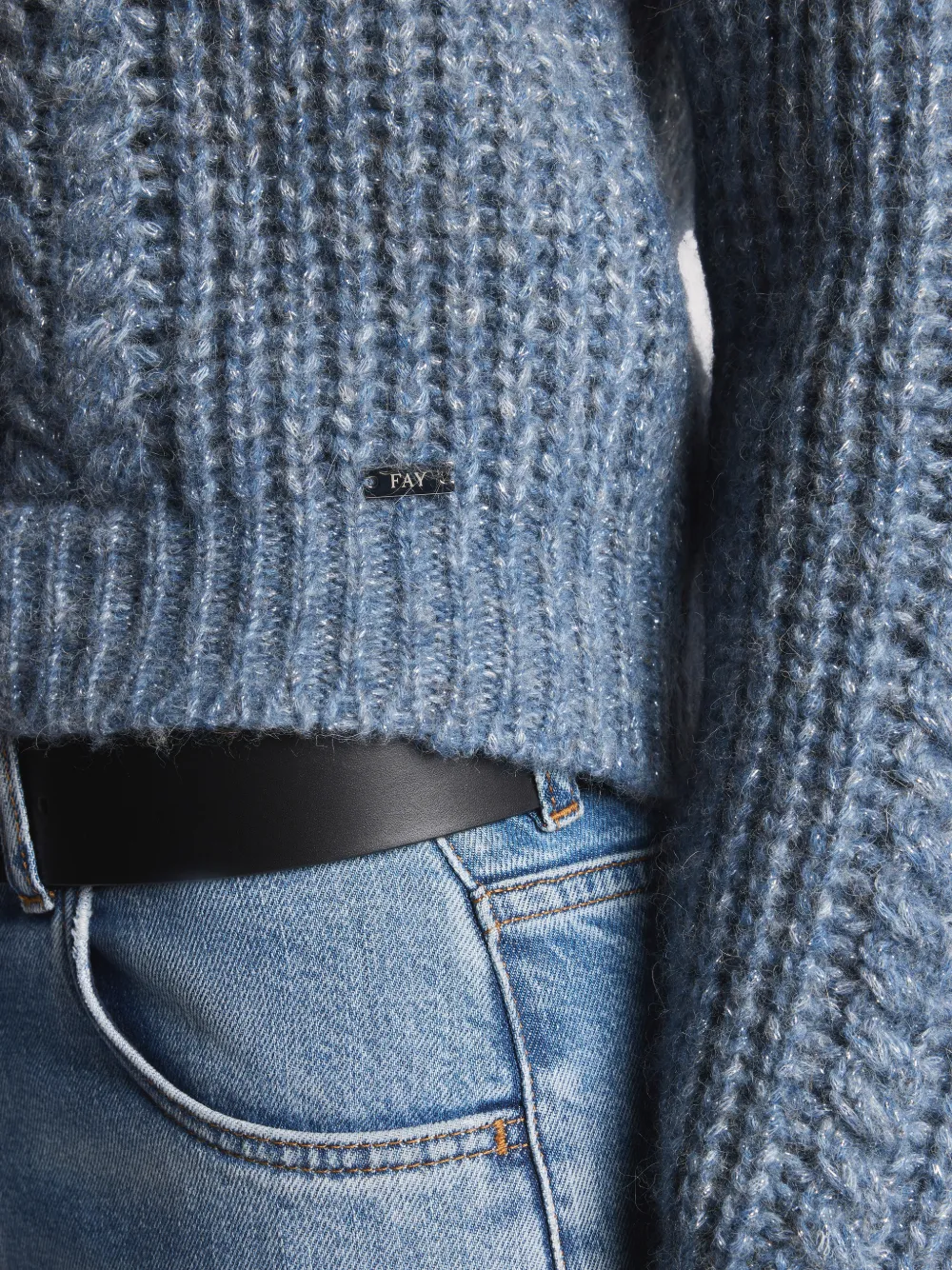cable-knit zip-up cardigan